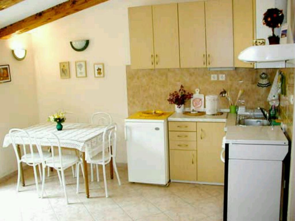 Apartment Dimitrijevic Makarska Chambre photo